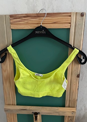 Sarı Spor Kadın Crop Top