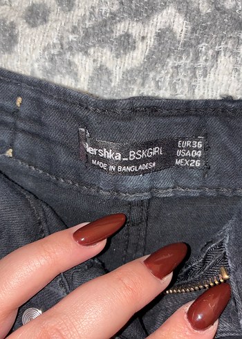 Düğmeli Siyah Kadın Mini Kot Şort - Görsel 2