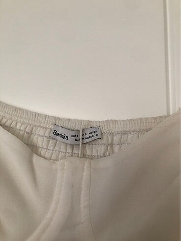 s Beden Bershka beyaz desenli elbise