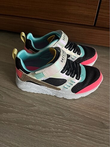 Skechers Uno Renkli Çocuk Spor Ayakkabı