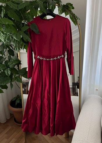 Bordo Uzun Kollu Saten Elbise