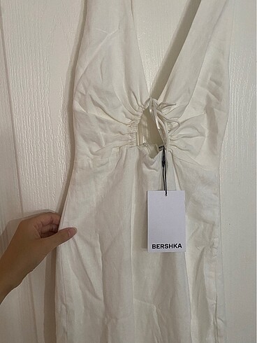 Bershka Bershka keten karışımlı elbise