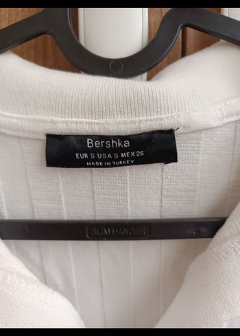 bershka Beyaz Kadın Kısa Kollu tişört - Görsel 2