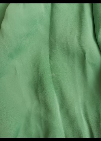 Yeşil Kolsuz Pilili bluz - Görsel 5
