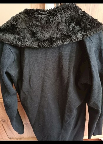 Siyah Peluş kürk Detaylı Uzun Kadın Kaban - Görsel 3