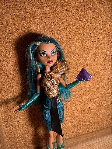Monster High Boo York Nefera
