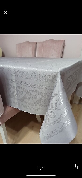 English Home Dertsiz masa örtüsü