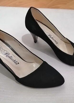 Stiletto ayakkabı 