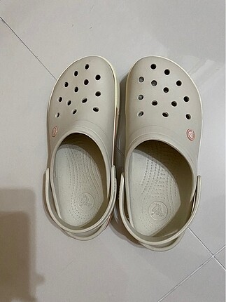 Crocs terlik