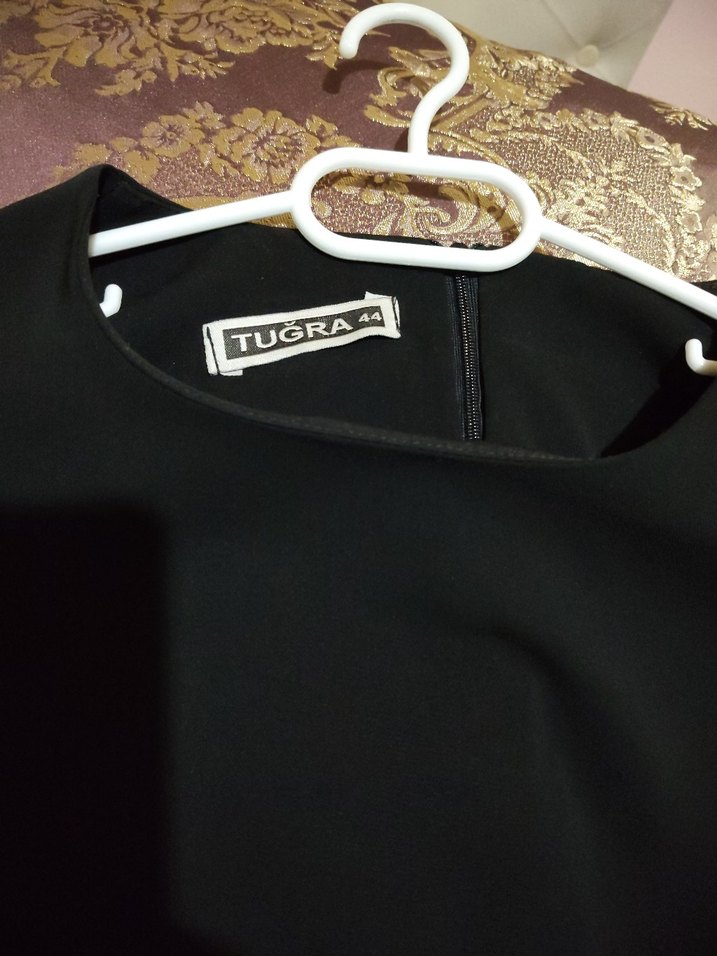 Uzun Kollu Siyah tugra marka elbise - Görsel 4