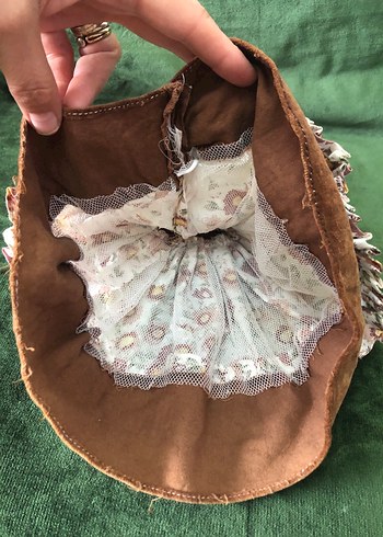 Porselen Bebek Elbisesi,Bohem Nakışlı Kahverengi Elbise - Görsel 3