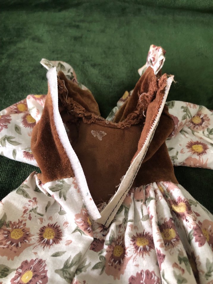 Porselen Bebek Elbisesi,Bohem Nakışlı Kahverengi Elbise - Görsel 4