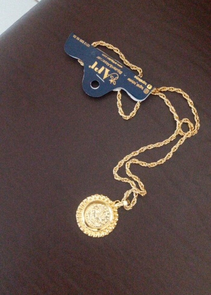 Çok şık bir kolye  - Görsel 2