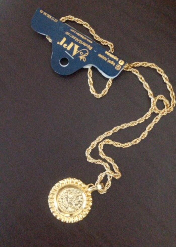 Çok şık bir kolye  - Görsel 3