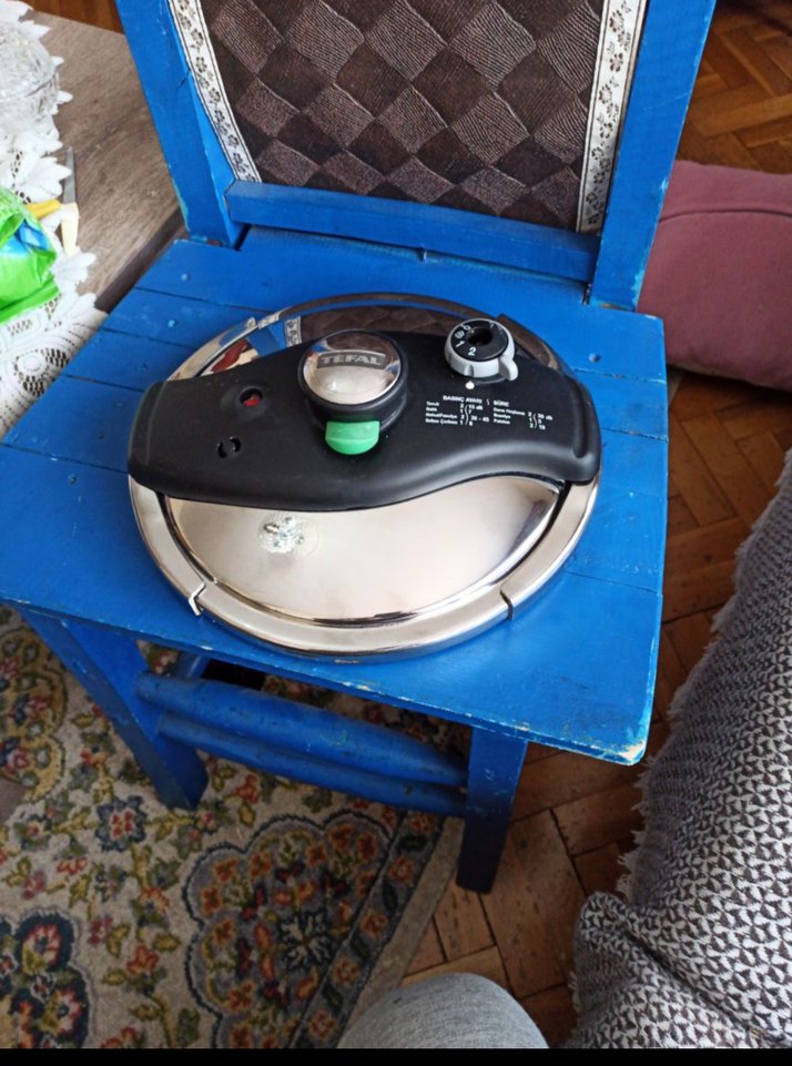 Mavi Siyah Basınçlı Tencere - Görsel 4