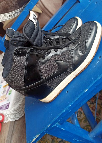 Nike Siyah Bağcıklı Kadın Dolgu Topuk Spor Ayakkabı - Görsel 9