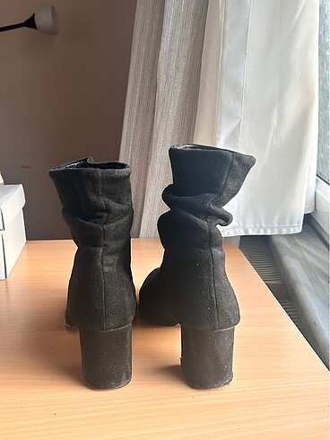 37 Beden Çizme Bootie