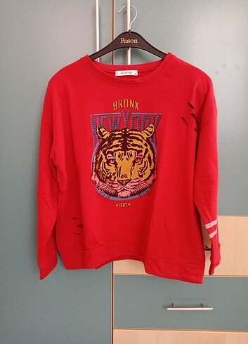 Sweatshirt 