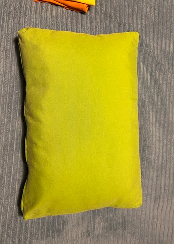 Gri Dokulu Yastık ve Sarı Turuncu Kılıf 1 adet - Görsel 3