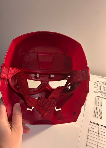 Parlak Kırmızı Iron Man Maskesi - Görsel 3