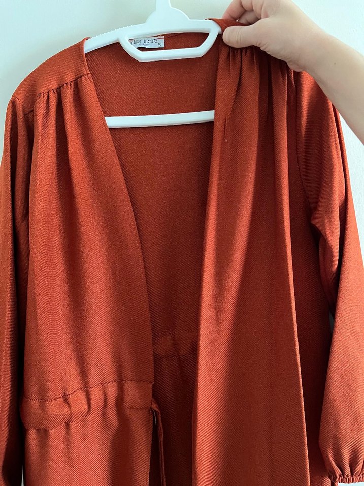 turuncu V Yakalı Hemşirelik Sabahlığı - Görsel 2