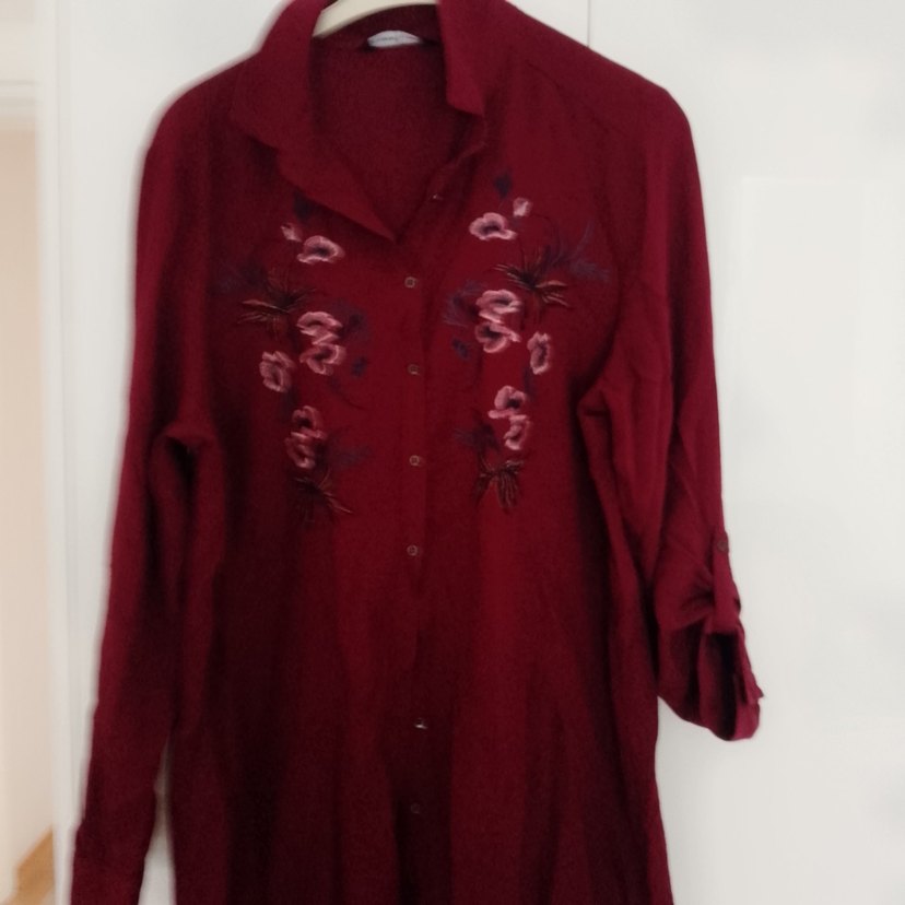 Bordo bayan gömlek Rozeti LC Waikiki Classic - Görsel 3