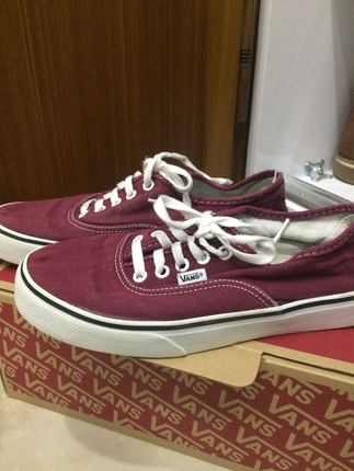 Vans Bordo