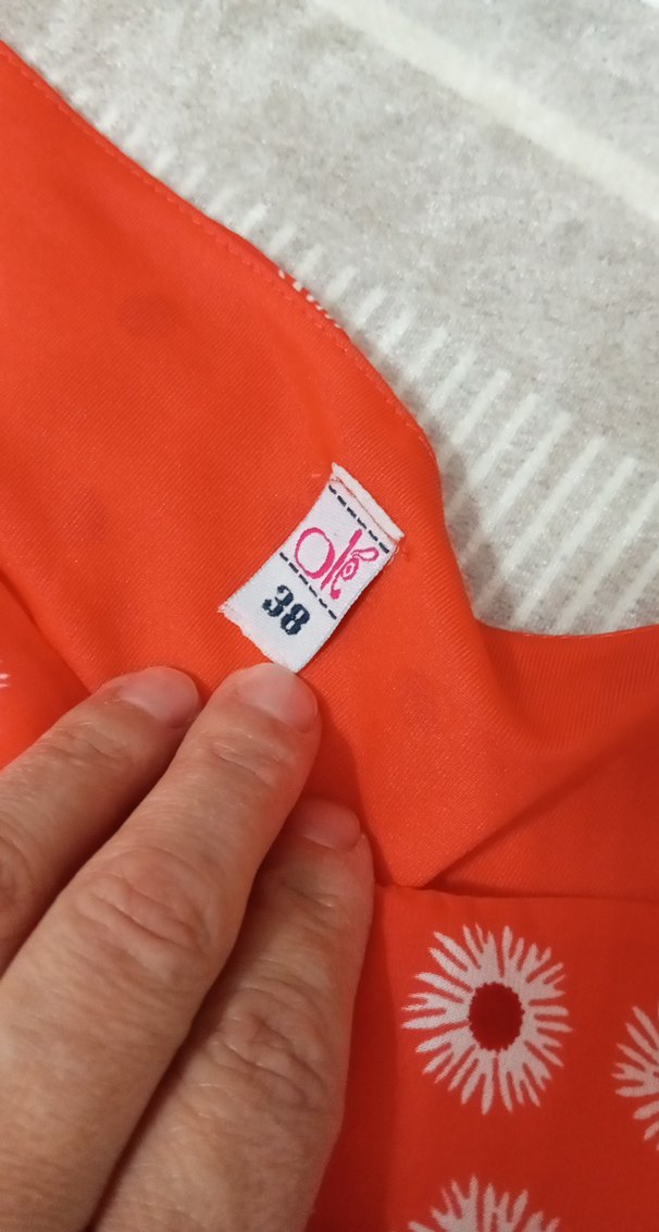 Kırmızı Çiçek Desenli Fırfırlı Bohem Elbise - Görsel 4