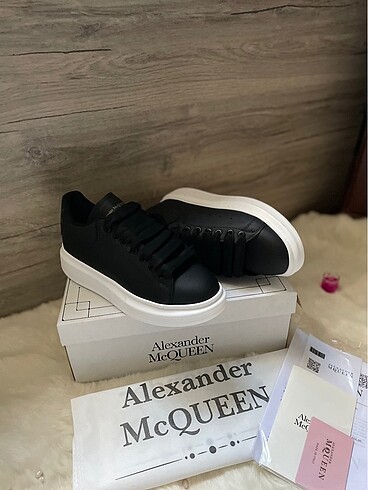 Alexander McQueen Spor ayakkabı