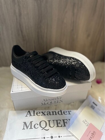 Alexander McQueen Alexander Mcqueen