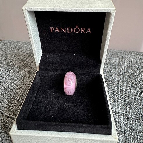 Pandora renkli charm