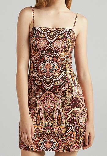 Bershka Elbise