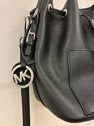 Michael Kors Micheal Kors çanta, orjinaldir.