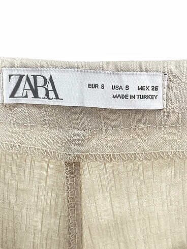 s Beden çeşitli Renk Zara Düz Kesim %70 İndirimli.