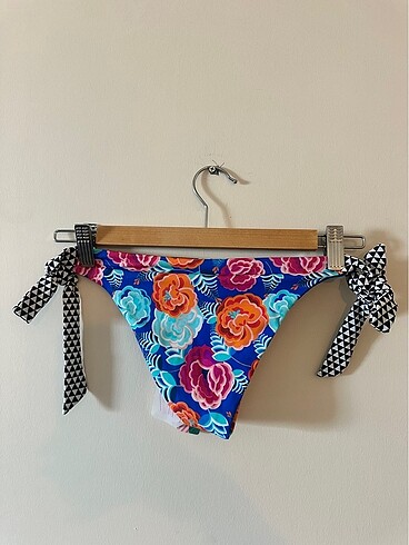 Penti Penti bikini