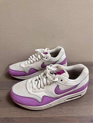 40 Beden Nike ayakkabı