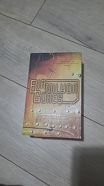 Beth Revis - Evrenin Ötesi Serisi (3 kitap)