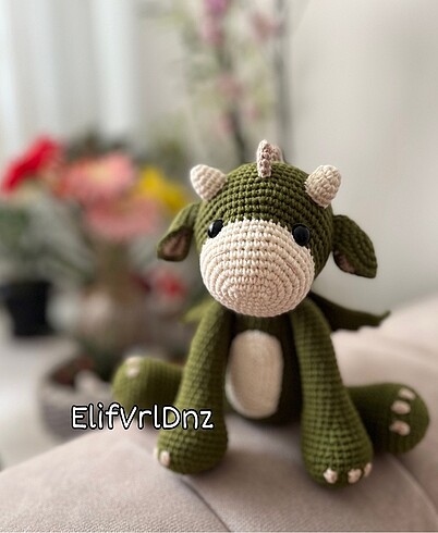 Amigurumi dinozor