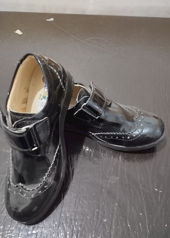 Erkek Çocuk Siyah Rugan Özel Ayakkabı - Görsel 4