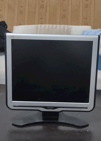 17 inç Philips Monitör - Görsel 2