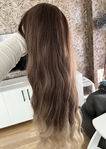 Kumraldan soğuk platine dönen cilt görünümlü peruk - Görsel 3