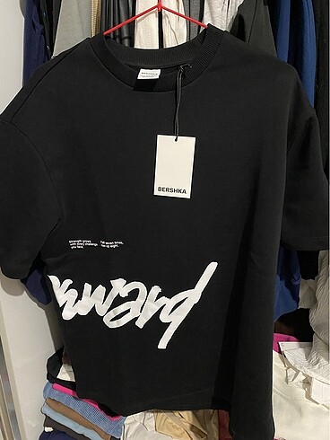xs Beden Bershka oversize tişört