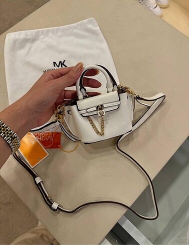 Mk beyaz mini