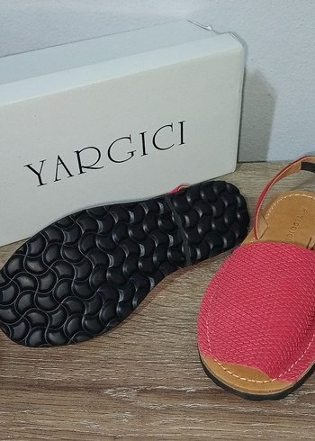 Kırmızı sandalet orjinal - Görsel 5