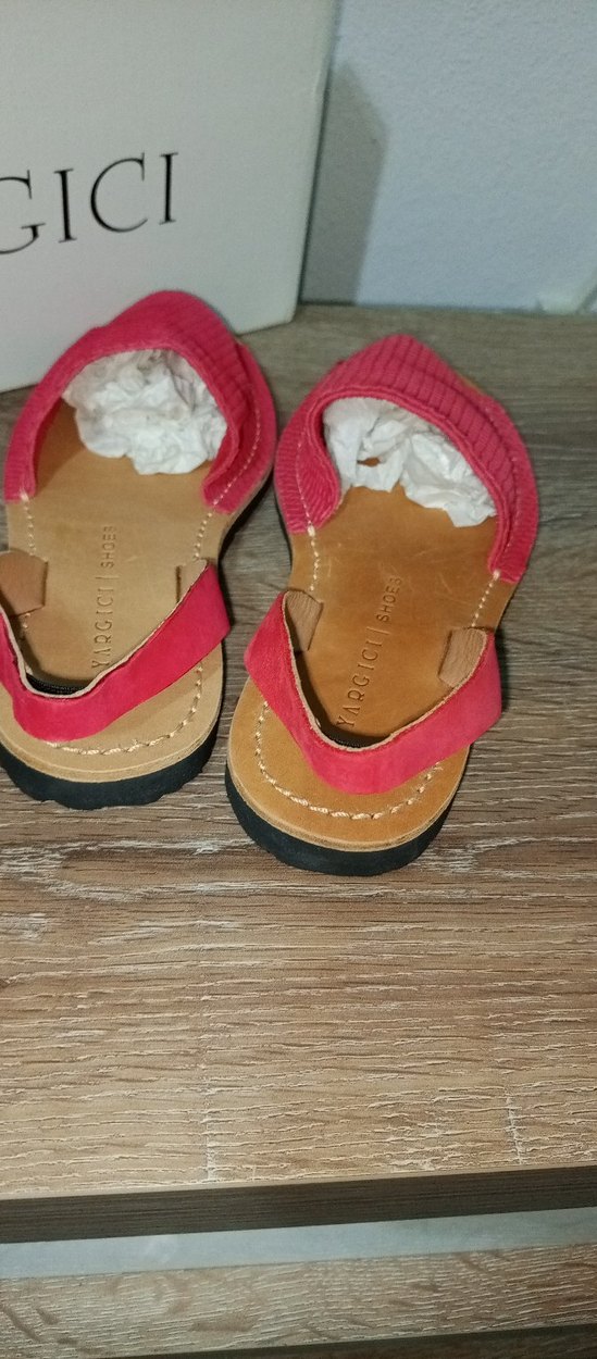 Kırmızı sandalet orjinal - Görsel 4