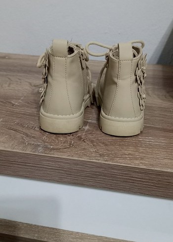 Kız Çocuk Bot - Görsel 4