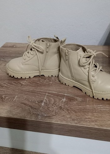 Kız Çocuk Bot - Görsel 3