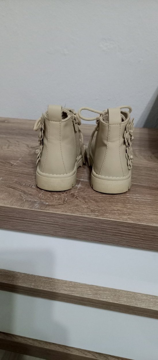 Kız Çocuk Bot - Görsel 4