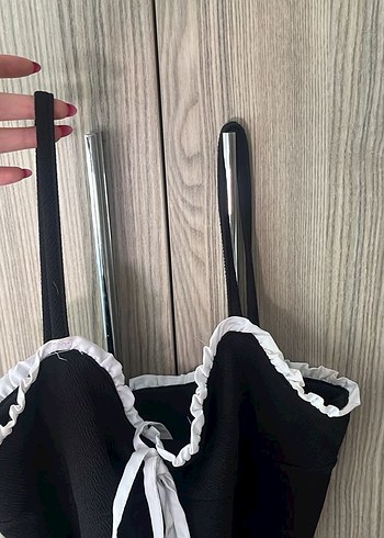 36 Beden Dantel Detaylı Siyah Mini Elbise