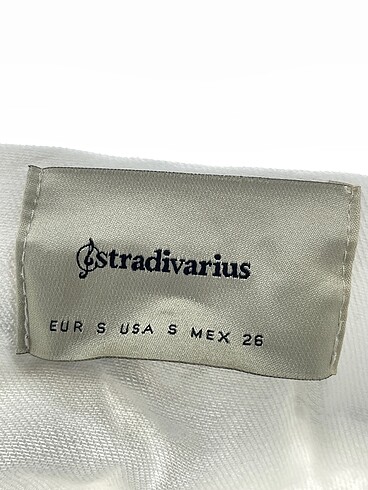 s Beden beyaz Renk Stradivarius Kot Ceket %70 İndirimli.